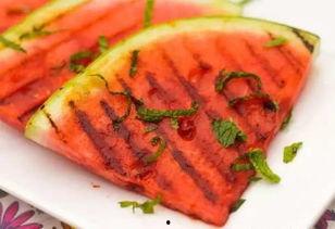 哈尔滨吃瓜沾酱油,吃瓜沾酱油，传统风味新体验