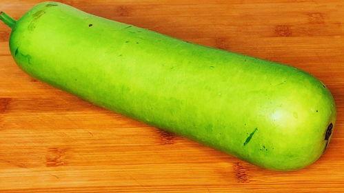 月子可以吃付瓜吗,月子期间适宜食用付瓜的探讨